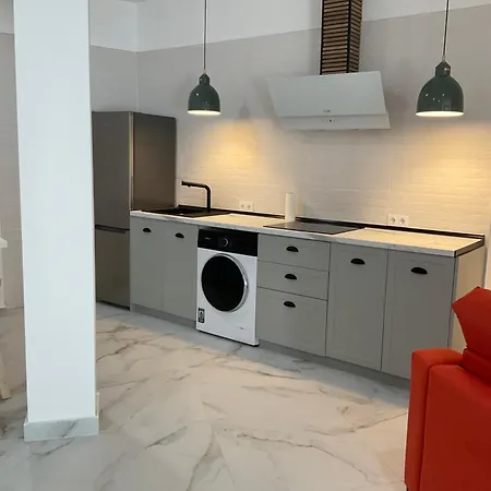 Estudio Centrico, A Pie De Calle Seville