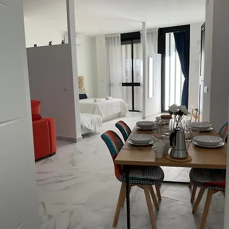 Apartment Estudio Centrico, A Pie De Calle *